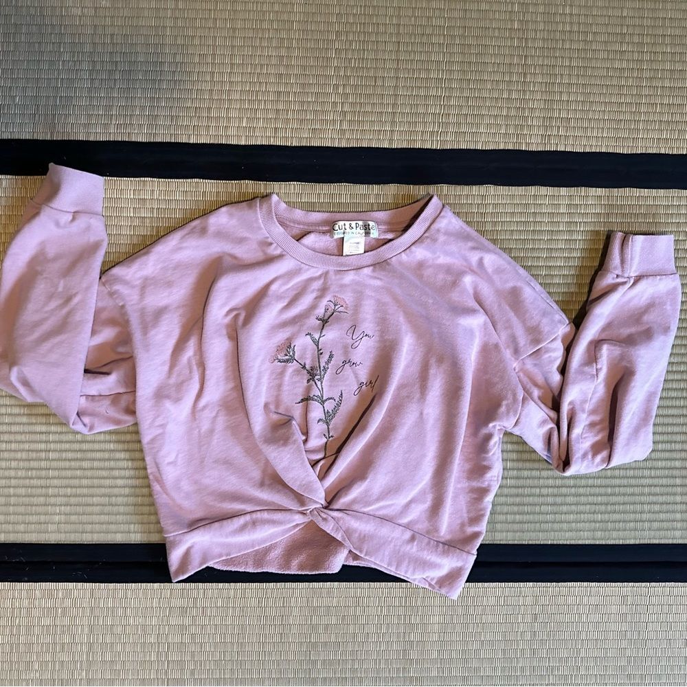 Twist crop top Cut & Paste flower sweatshirt XL